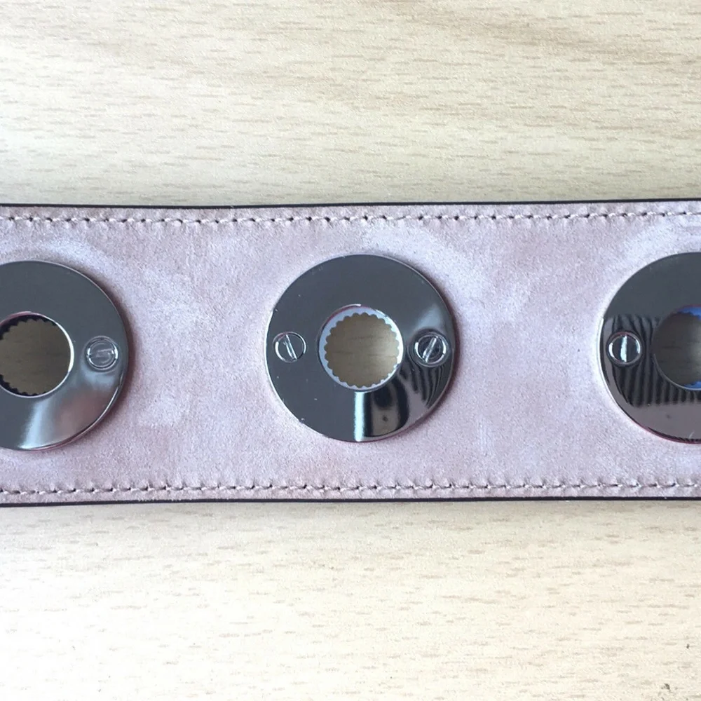 AUTHENTIC CHRISTIAN DIOR BLACK LEATHER LADIES BELT